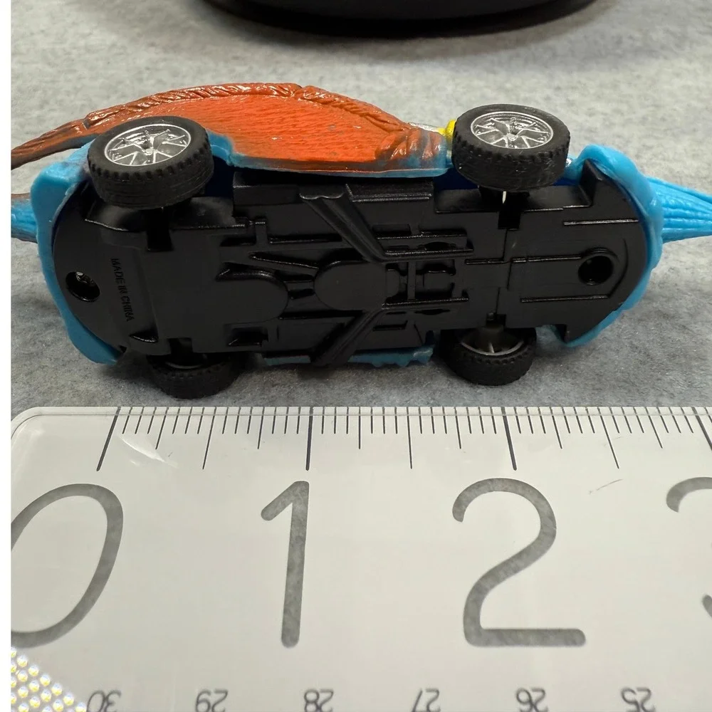 Dinocar Pterodactyl-Style Brown‎ & Blue Toy Car Unique Dinosaur Vehicle